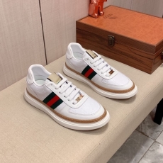 Gucci Low Shoes